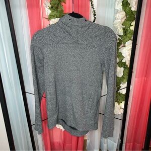 Lululemon Gray Split Pullover Sweater